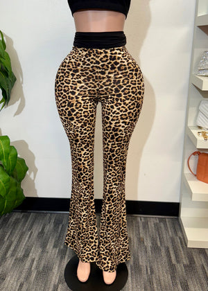 Eva Highly Stretchy Ultra soft Cheetah Print Wide Leg Leggings