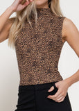 KOLOA ANIMAL PRINT SLEEVELESS MOCK NECK RIB KNIT TOP